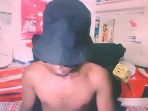 Snapshot of IndianThuggin chatting on 11-15-25, 06:15 IndianThuggin online show from 11-15-25, 06:15