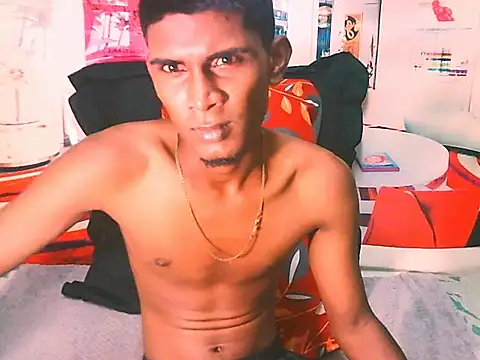 Snapshot of IndianThuggin chatting on 11-28-25, 04:04 IndianThuggin online show from 11-28-25, 04:04