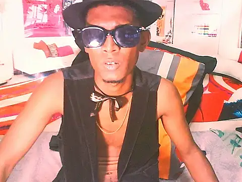 Snapshot of IndianThuggin chatting on 11-29-25, 09:07 IndianThuggin online show from 11-29-25, 09:07