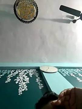 Snapshot of heenashai chatting on 11-12-25, 06:41 heenashai online show from 11-12-25, 06:41