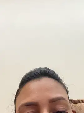 Snapshot of heenashai chatting on 11-22-25, 03:11 heenashai online show from 11-22-25, 03:11