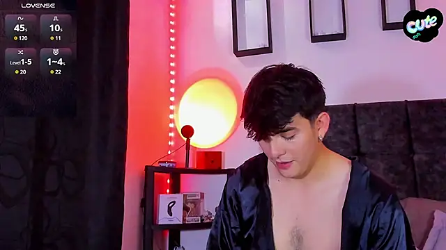 Theo Noxxx online show from 11-15-25, 07:10