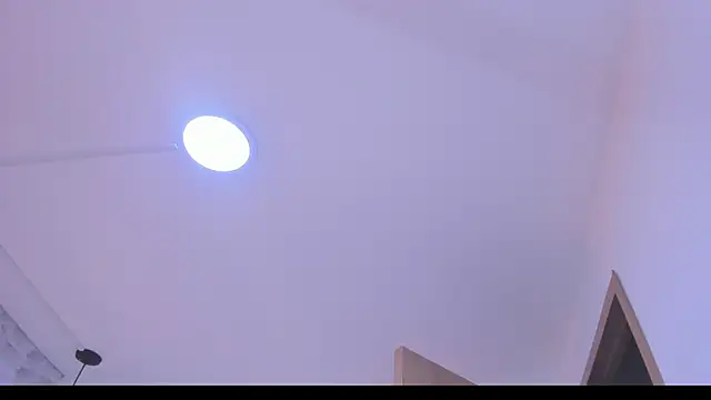 Sofia clk online show from 04-13-26, 03:23