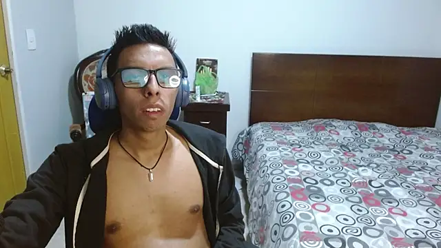 DavTwink3100 online show from 11-25-25, 02:22