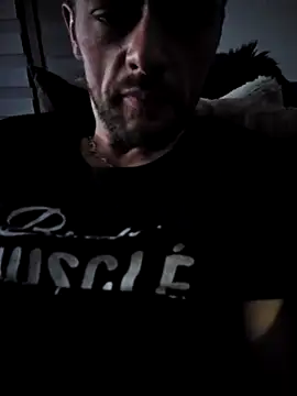 Snapshot of MaxouC59000 chatting on 10-29-25, 01:19 MaxouC59000 online show from 10-29-25, 01:19