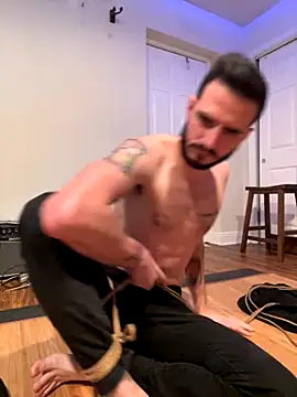 vdoesrope online show from 10-18-25, 04:37