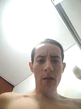 Perezadri online show from 10-18-25, 05:32