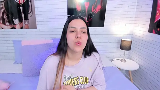 Zoe Murphy online show from 10-25-25, 01:51