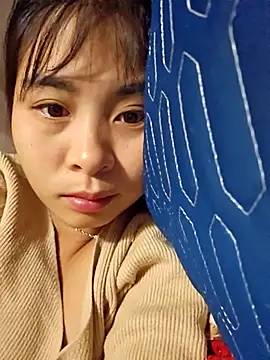 Squirrel-Pear online show from 11-23-25, 09:25