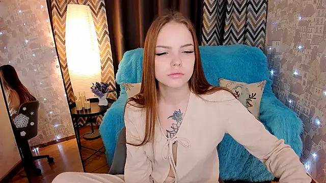 MelissaBell  online show from 12-05-25, 02:09