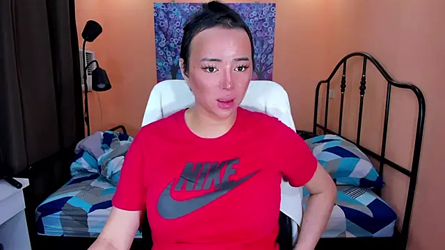 Snapshot of selfsuckertrans4u chatting on 10-29-25, 02:19 selfsuckertrans4u online show from 10-29-25, 02:19