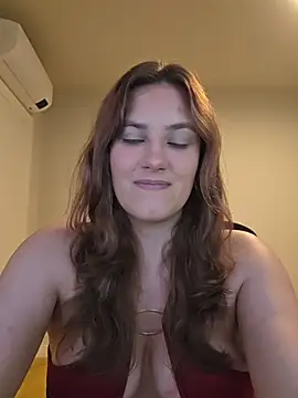 Snapshot of MiaRides19 chatting on 07-13-26, 07:27 MiaRides19 online show from 07-13-26, 07:27