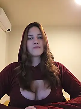 Snapshot of MiaRides19 chatting on 07-15-26, 06:02 MiaRides19 online show from 07-15-26, 06:02