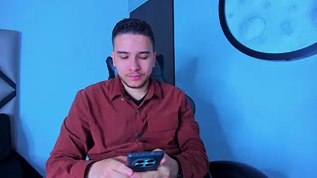 mike 257 online show from 11-20-25, 12:05