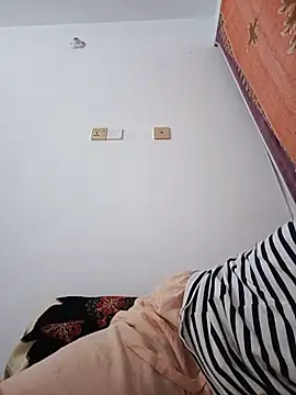 Snapshot of Hot_Angle chatting on 06-02-26, 02:30 Hot Angle online show from 06-02-26, 02:30