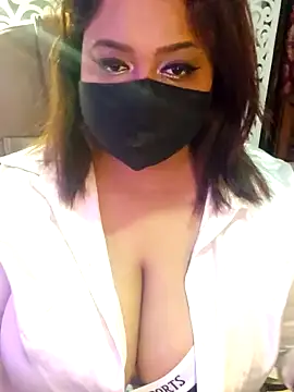 blackpearl     online show from 11-02-25, 04:42