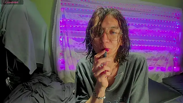 najimi uwu online show from 11-09-25, 09:13