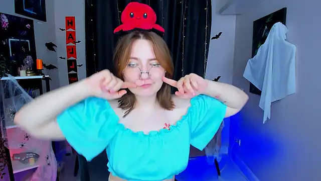 Snapshot of fairy_tara chatting on 11-02-25, 01:41 fairy tara online show from 11-02-25, 01:41