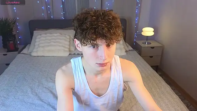 crisp1n online show from 11-21-25, 02:49