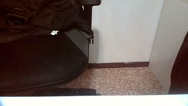 Snapshot of topg84 chatting on 02-06-26, 05:16 topg84 online show from 02-06-26, 05:16