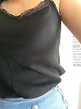 lasexycoquine59 online show from 06-18-26, 09:14
