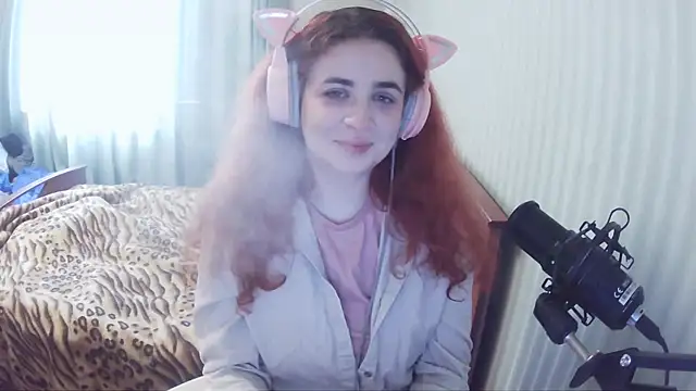 MadamDestiny online show from 10-20-25, 09:54