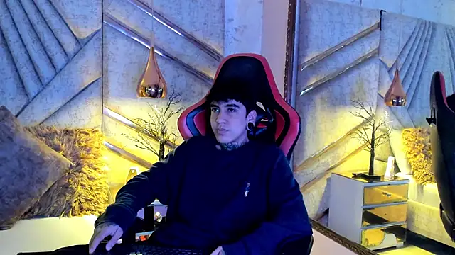 SantiOlsen online show from 11-19-25, 12:05