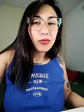 Snapshot of Chinitaaa28 chatting on 11-02-25, 03:20 Chinitaaa28 online show from 11-02-25, 03:20