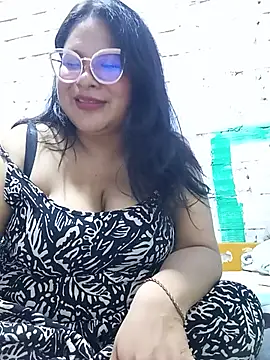 Snapshot of celeste122595 chatting on 07-08-26, 03:11 celeste122595 online show from 07-08-26, 03:11