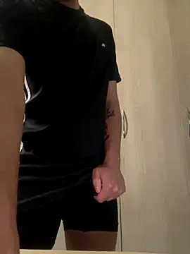 Snapshot of Novinhozlsfd chatting on 11-09-25, 04:49 Novinhozlsfd online show from 11-09-25, 04:49