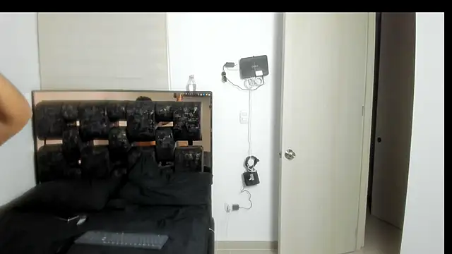 bicthxhard online show from 10-30-25, 04:25