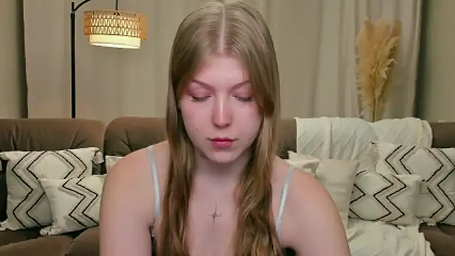 Stella Light online show from 12-04-25, 04:22