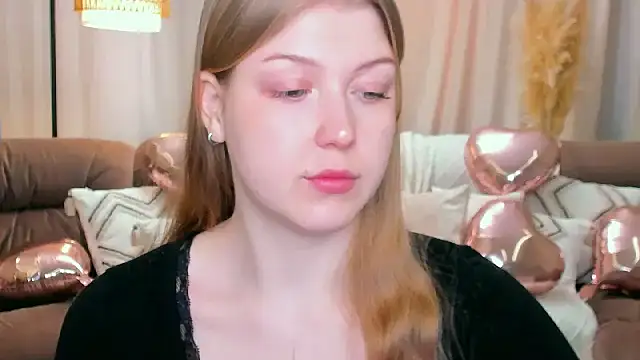 Stella Light online show from 02-11-26, 04:39