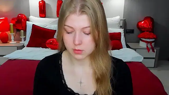 Stella Light online show from 02-19-26, 11:28