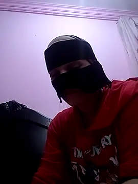 SandyAmr online show from 04-06-26, 07:31