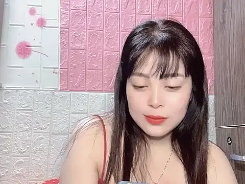 Butterfly kee online show from 12-20-25, 02:13