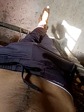 Snapshot of Saddam2332 chatting on 11-08-25, 10:04 Saddam2332 online show from 11-08-25, 10:04