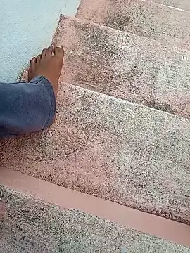 kumarstelugu online show from 10-21-25, 02:12