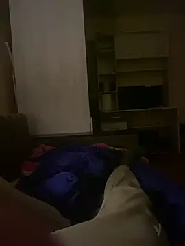 Snapshot of damiew1 chatting on 10-23-25, 06:39 damiew1 online show from 10-23-25, 06:39