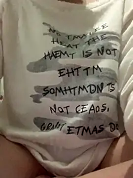 italy-12 online show from 11-03-25, 01:19