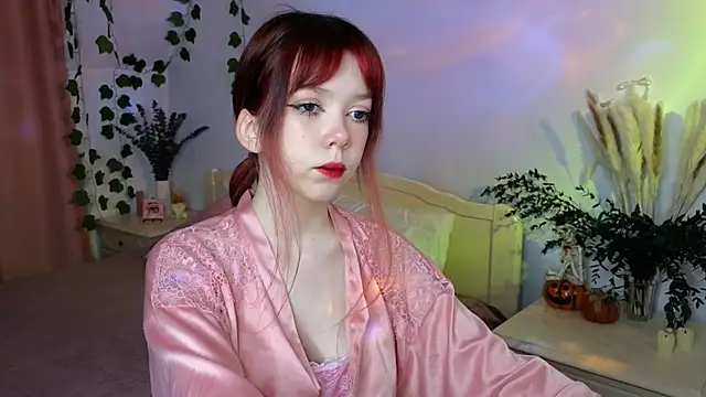 Snapshot of Rochelle_Dolly chatting on 11-20-25, 01:33 Rochelle Dolly online show from 11-20-25, 01:33