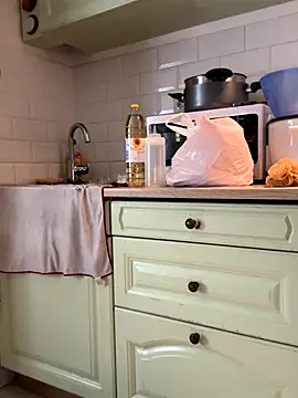 Snapshot of Isabelletra chatting on 10-28-25, 02:20 Isabelletra online show from 10-28-25, 02:20