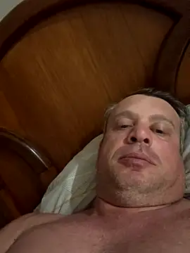 Snapshot of wellingtonmds chatting on 10-23-25, 11:35 wellingtonmds online show from 10-23-25, 11:35