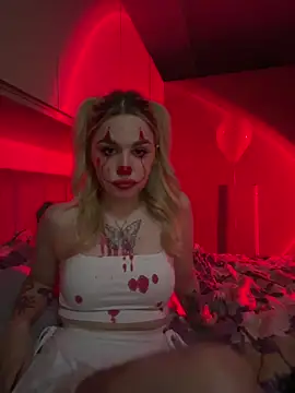 aeenicat online show from 10-31-25, 07:59