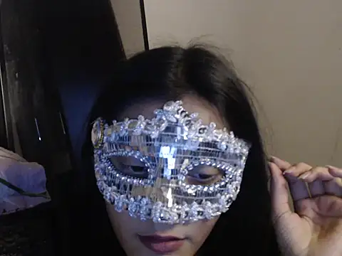 Snapshot of Hottie_hania chatting on 11-06-25, 06:20 Hottie hania online show from 11-06-25, 06:20