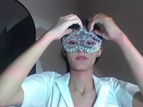 Snapshot of Hottie_hania chatting on 11-12-25, 06:30 Hottie hania online show from 11-12-25, 06:30