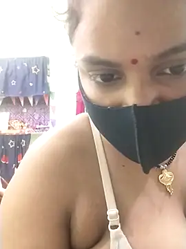 Snapshot of sexy_6hvhhh chatting on 11-28-25, 07:38 sexy 6hvhhh online show from 11-28-25, 07:38