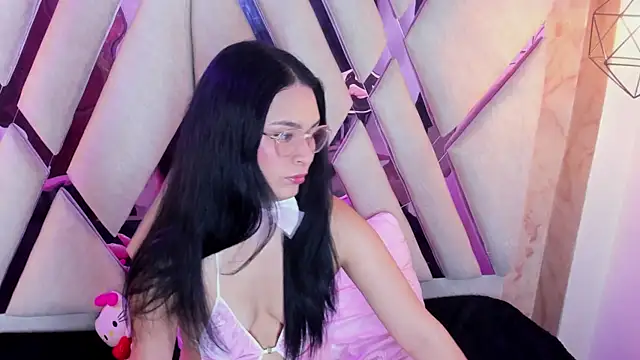 Isa doux online show from 04-08-26, 03:39