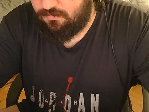 Snapshot of moneyman_11 chatting on 07-23-26, 07:06 moneyman 11 online show from 07-23-26, 07:06