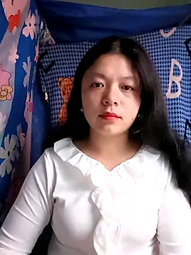 lisa-bae00 online show from 02-17-26, 11:44